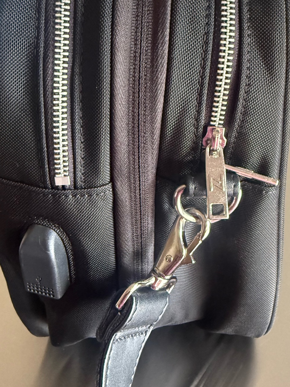 Nomad Lane Bento Bag - Perfect Unisex Travel/Carry-On - Picture 4 of 13